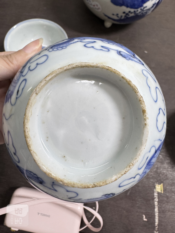 清 青花狮子绣球纹碗一对 - 图20